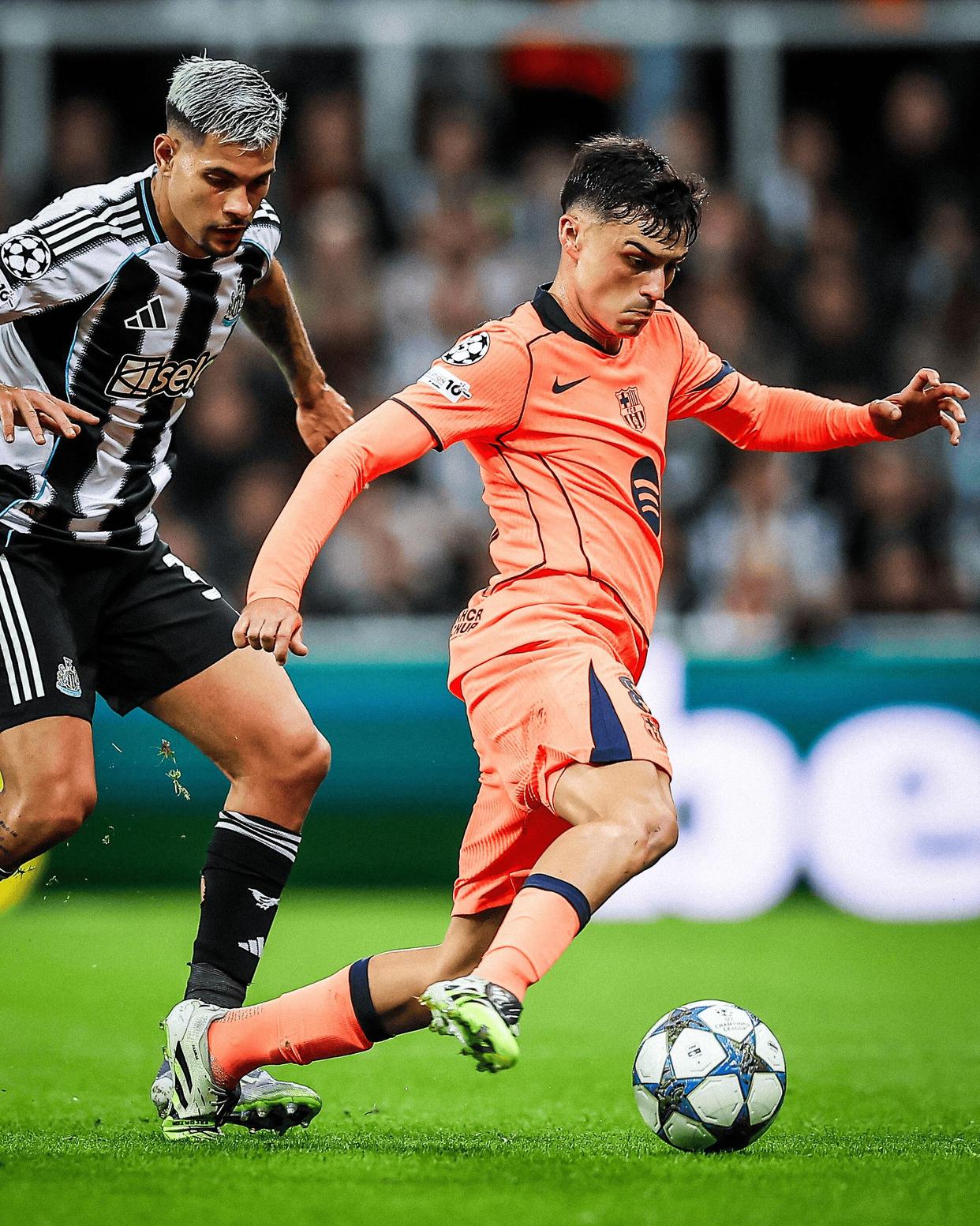 英雄联盟台服官网-窗口期欧超杯传出新动向，比利亚雷亚尔单刀错失，管理层表态——引发热议，赛季目标并未改变的简单介绍